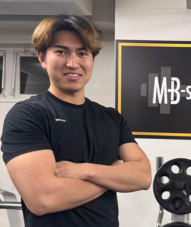 佐々木 駿トレーナー